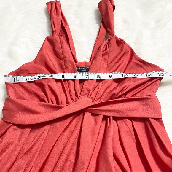 BANANA REPUBLIC Coral Wrap Dress - Picture 3 of 9